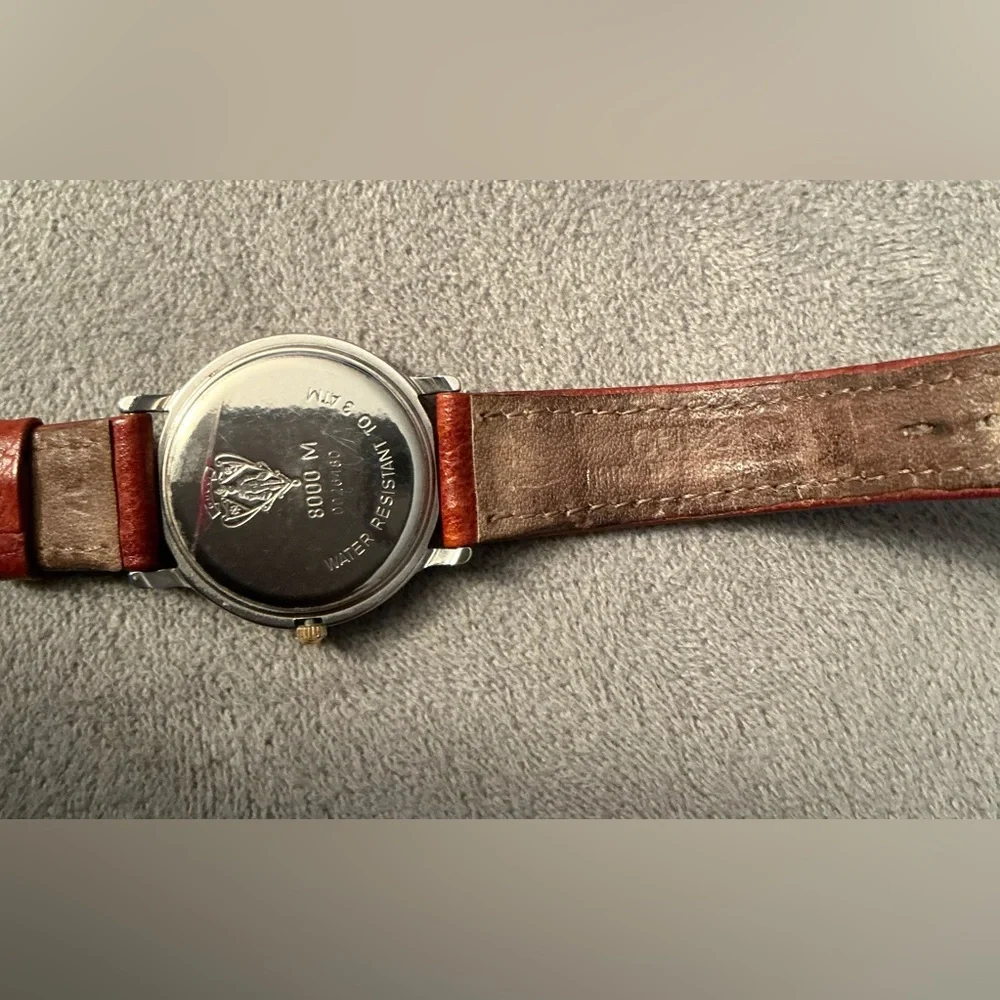 Authentic GUCCI DRESS watch🔥 - Picture 10 of 11